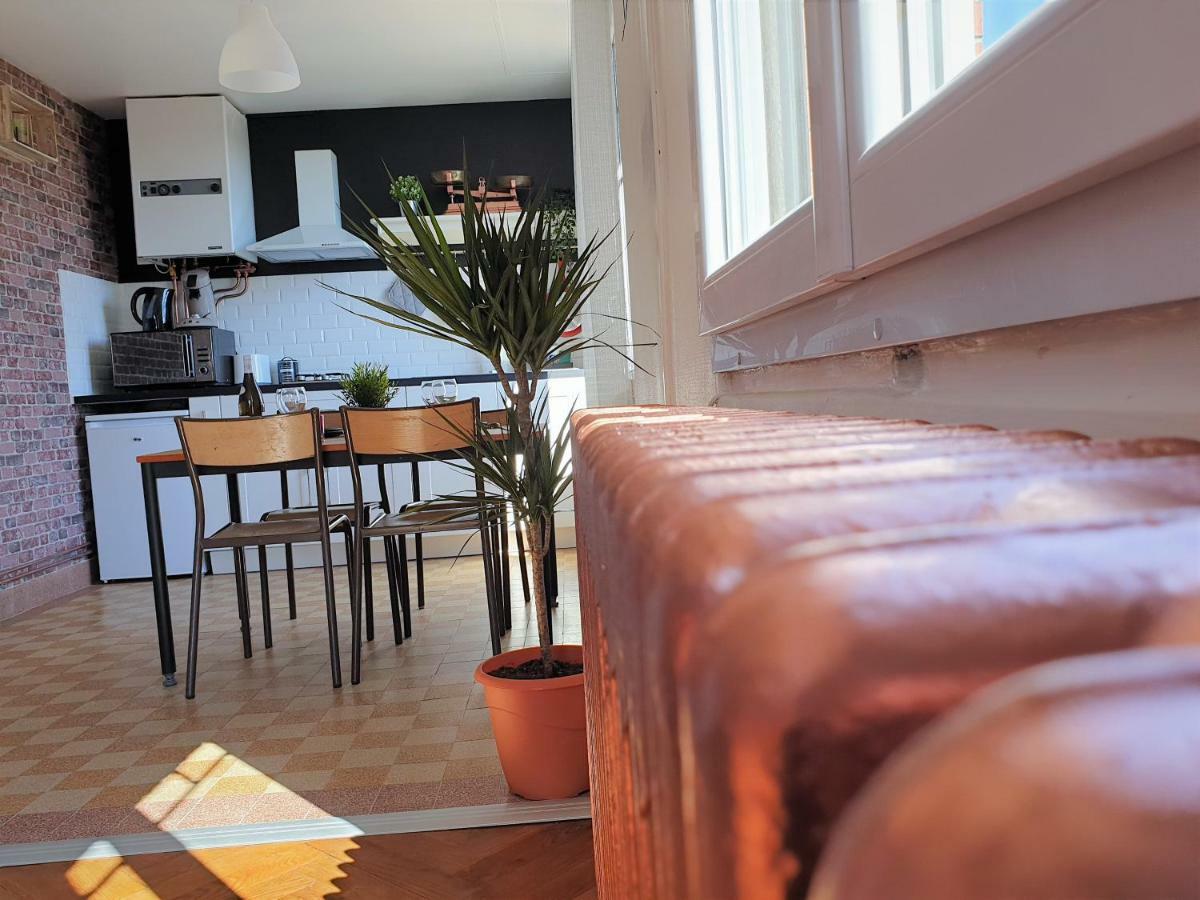 Au 36, Les Apparts Hotel Joigny Eksteriør bilde