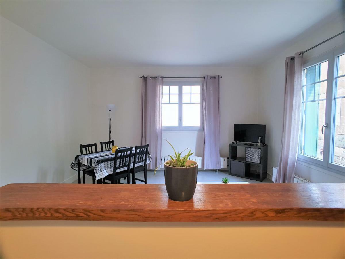 Au 36, Les Apparts Hotel Joigny Eksteriør bilde
