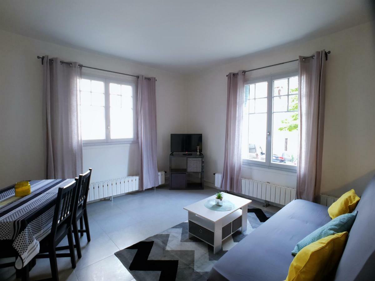 Au 36, Les Apparts Hotel Joigny Eksteriør bilde