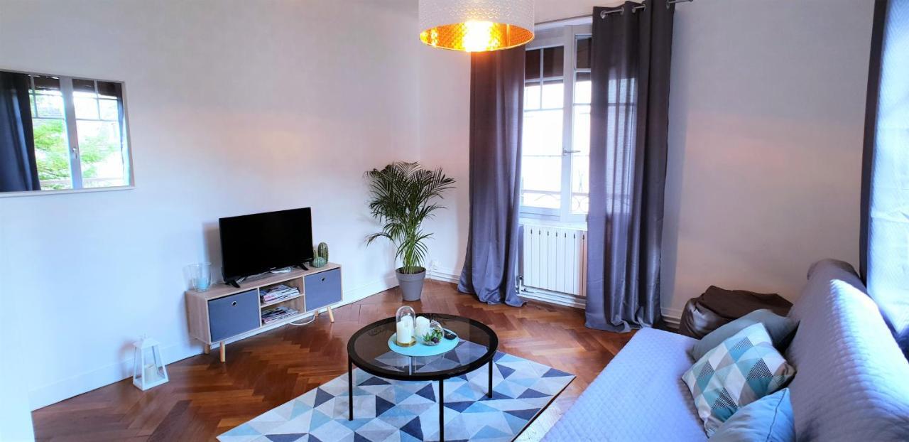 Au 36, Les Apparts Hotel Joigny Eksteriør bilde